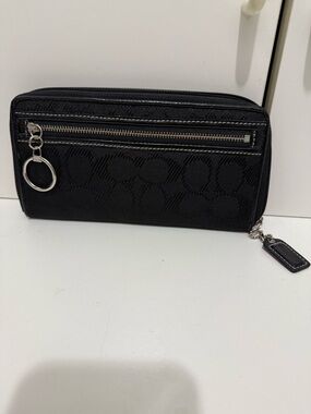 Coach Black Signature Zip Wallet with Front Zip Pocket